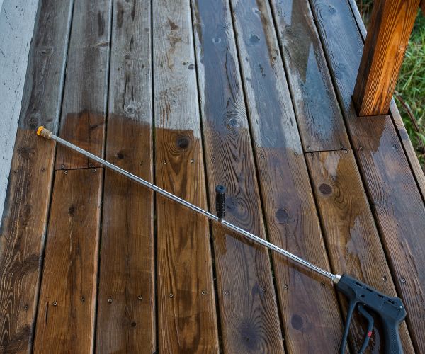 Deck Cleaning Professional Equipment