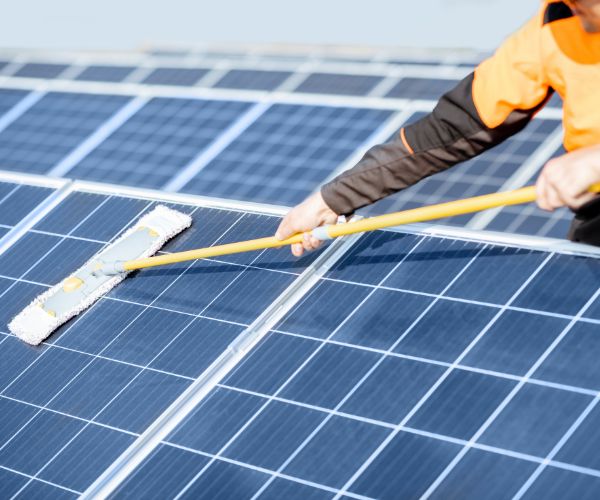 Solar Panel Cleaning And Wiping
